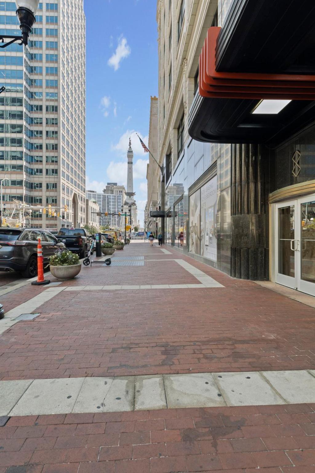 Indy Urban Stay - Skywalk - Sleeps 8 - Downtown - Stadium Indianápolis Exterior foto